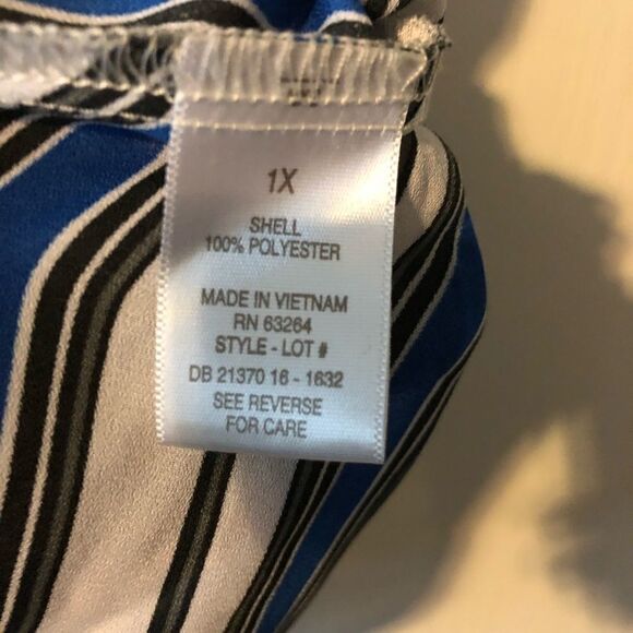 Roz&Ali blouse  - Picture 6 of 6